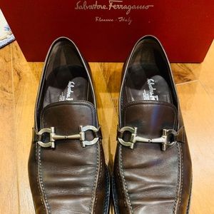 Salvatore Ferragamo shoes sz 10.5